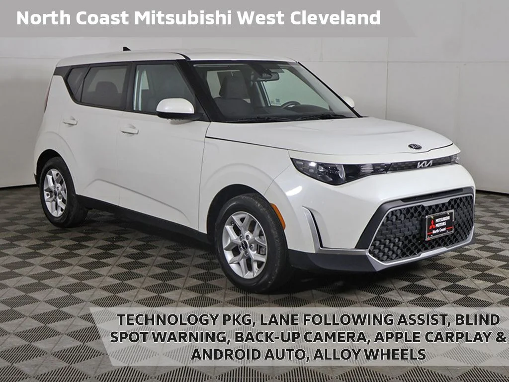 2023 Kia Soul 2.0L LX IVT's photo