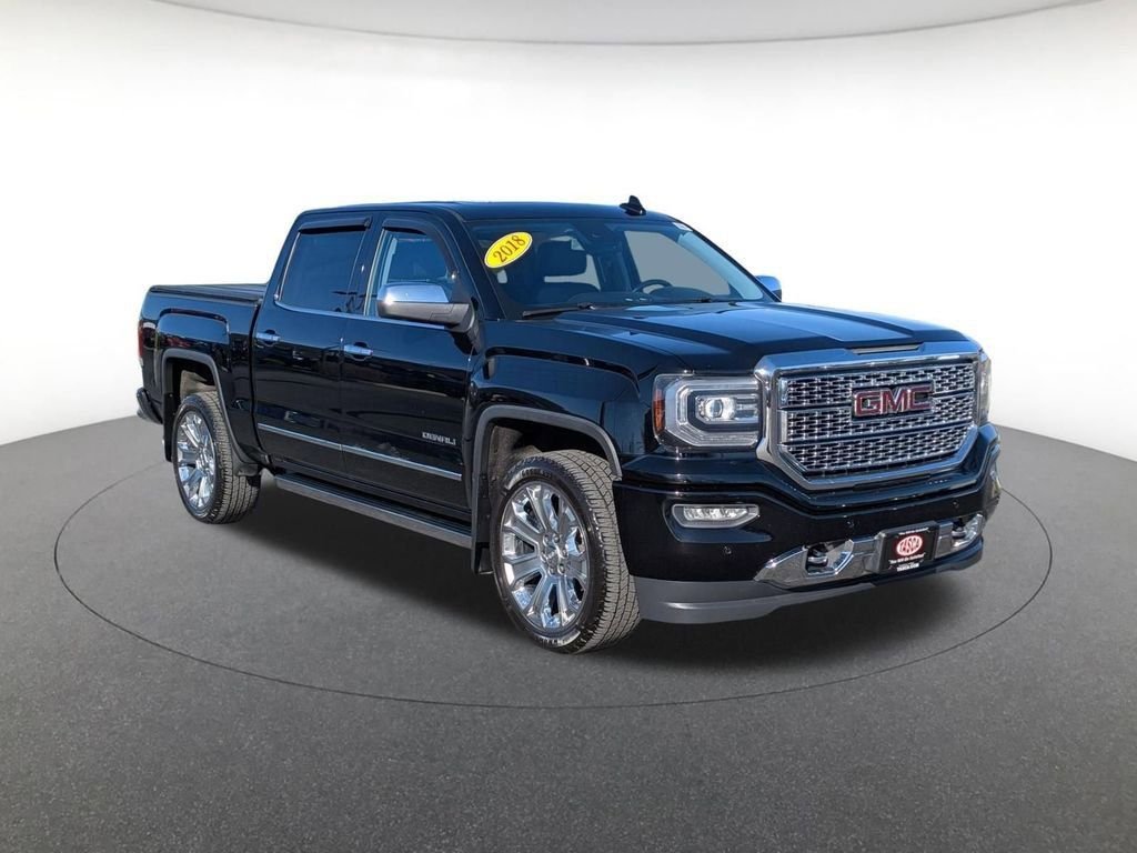 2018 GMC Sierra 4WD Crew Cab Short Box's photo