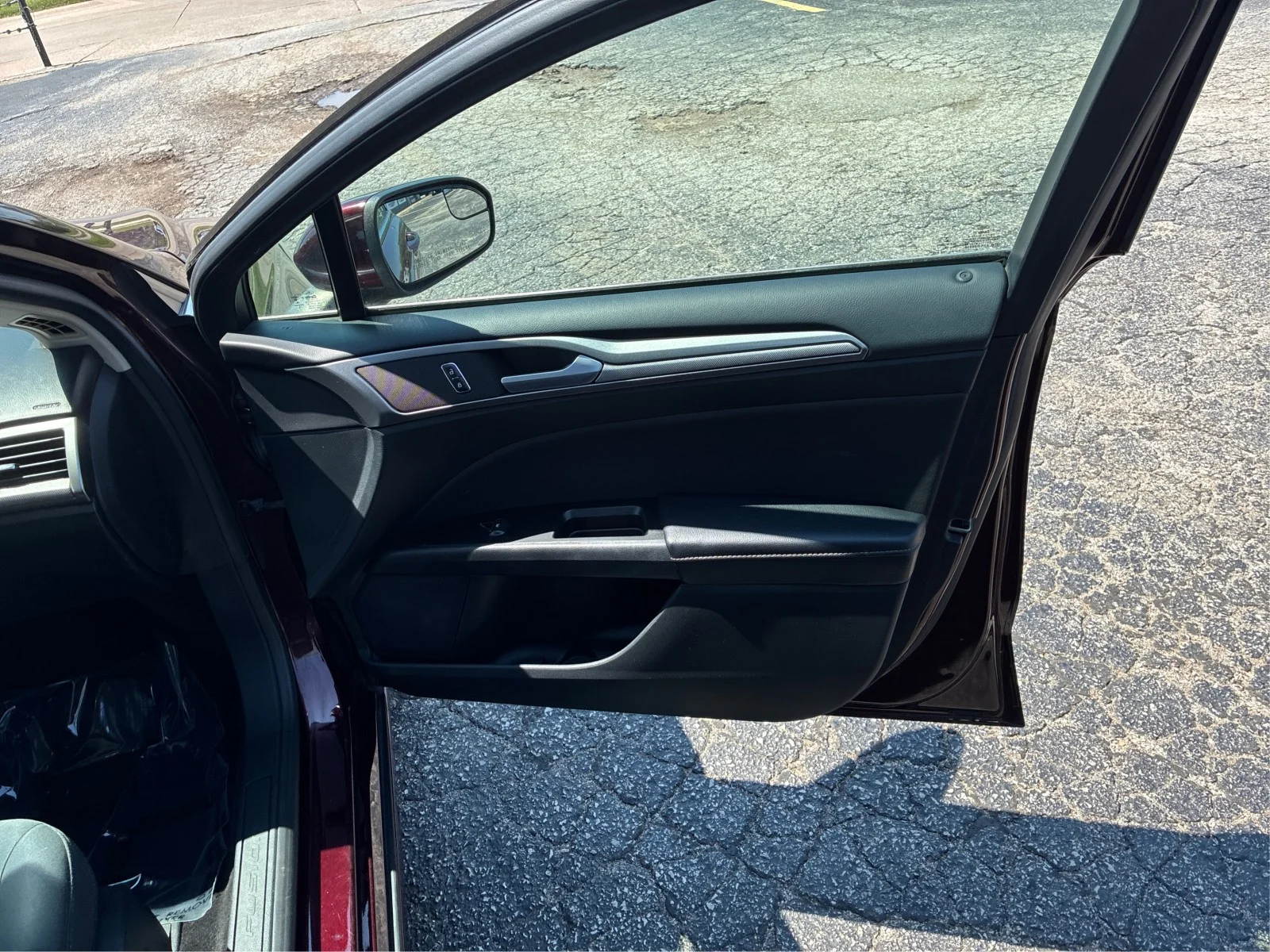 Used 2017 Burgundy Velvet Metallic Tinted Clearcoat Ford SE image 20