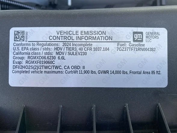 Used 2024 White GMC Work Van image 53