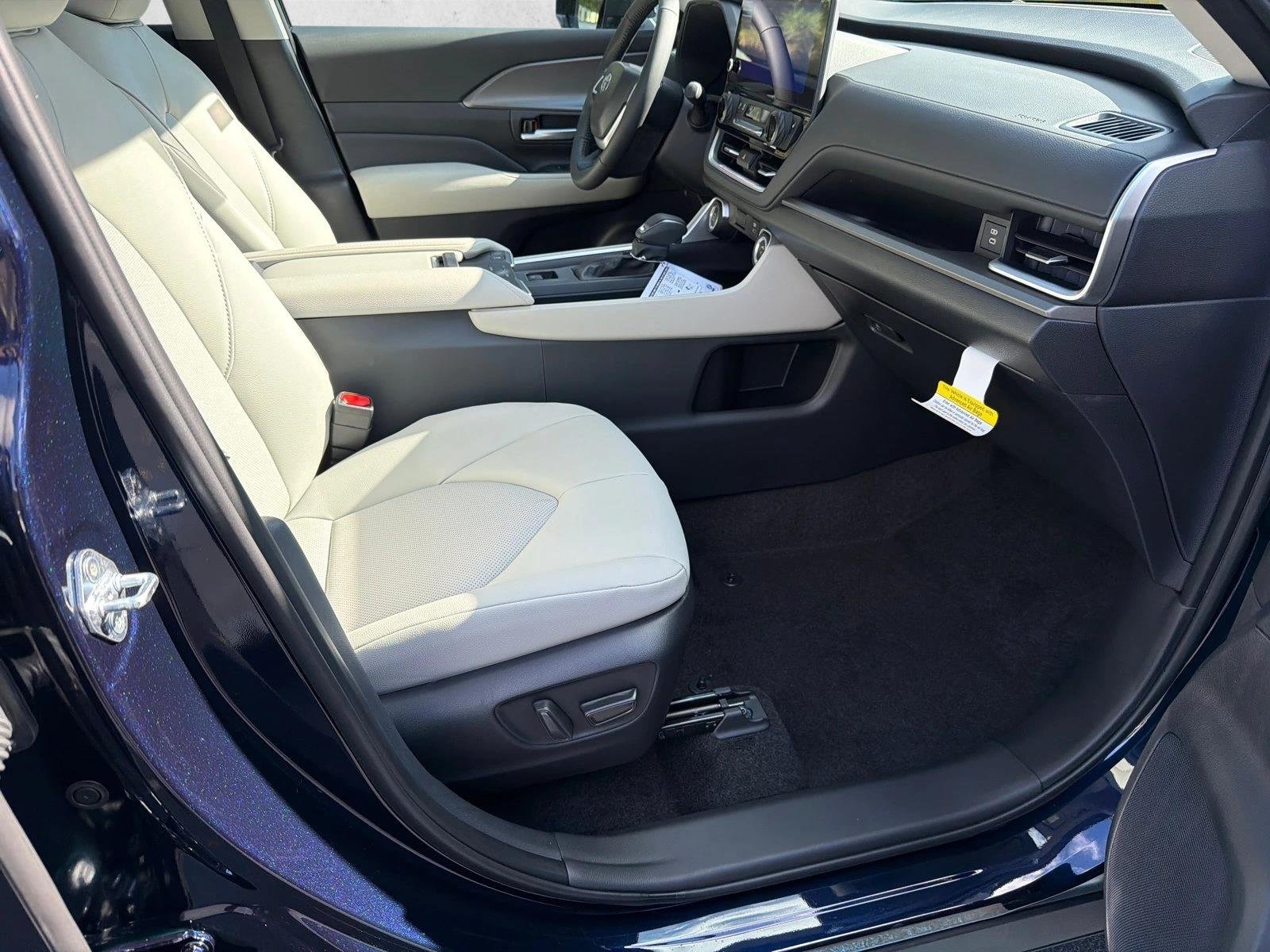 New 2026 Blueprint Toyota XLE image 13