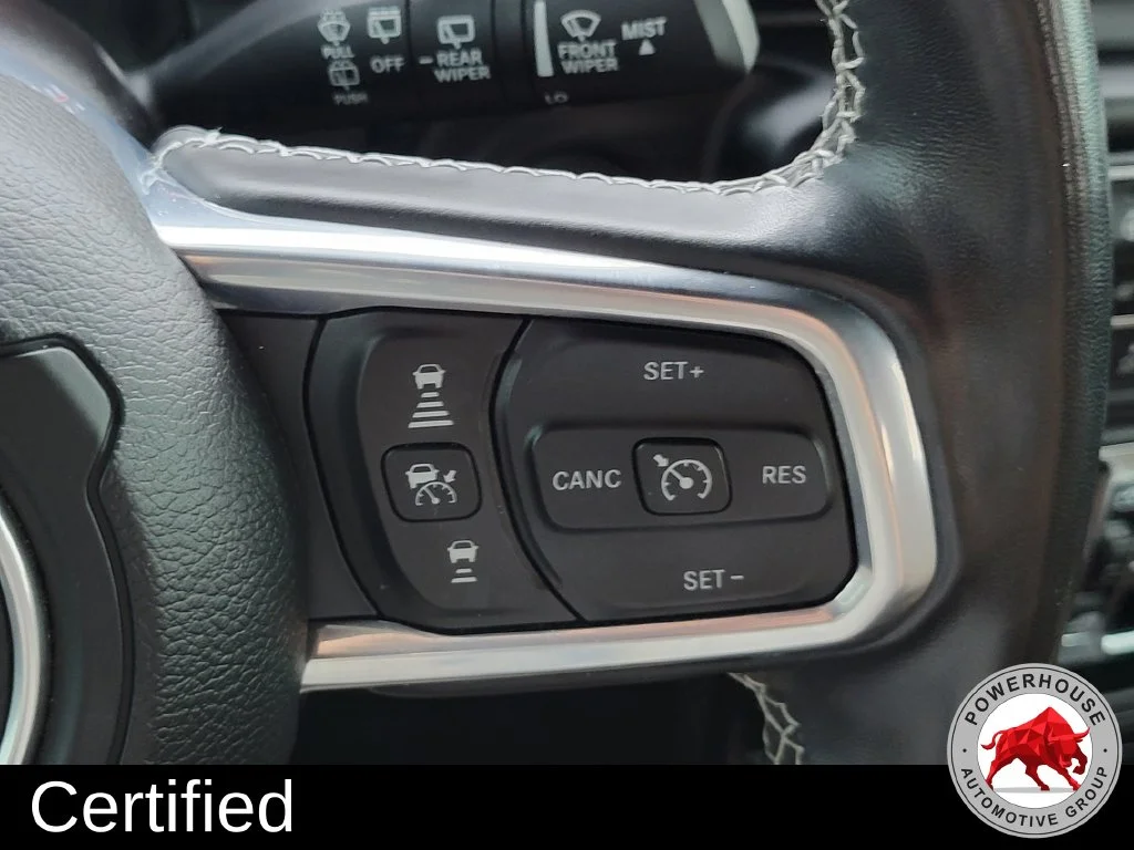 Used 2021 White Jeep Unlimited Sahara image 29