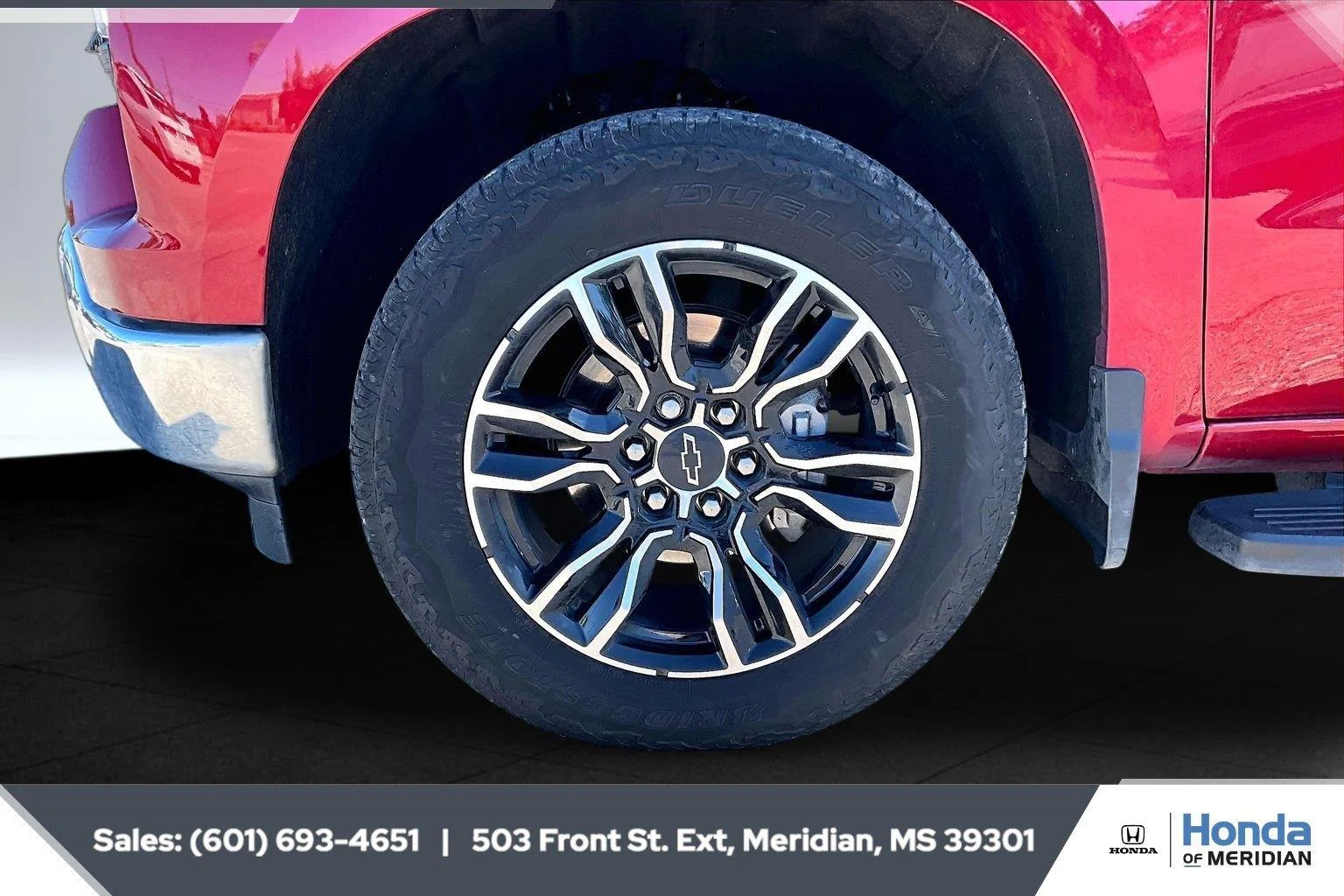 Used 2024 Radiant Red Tintcoat Chevrolet LT image 7