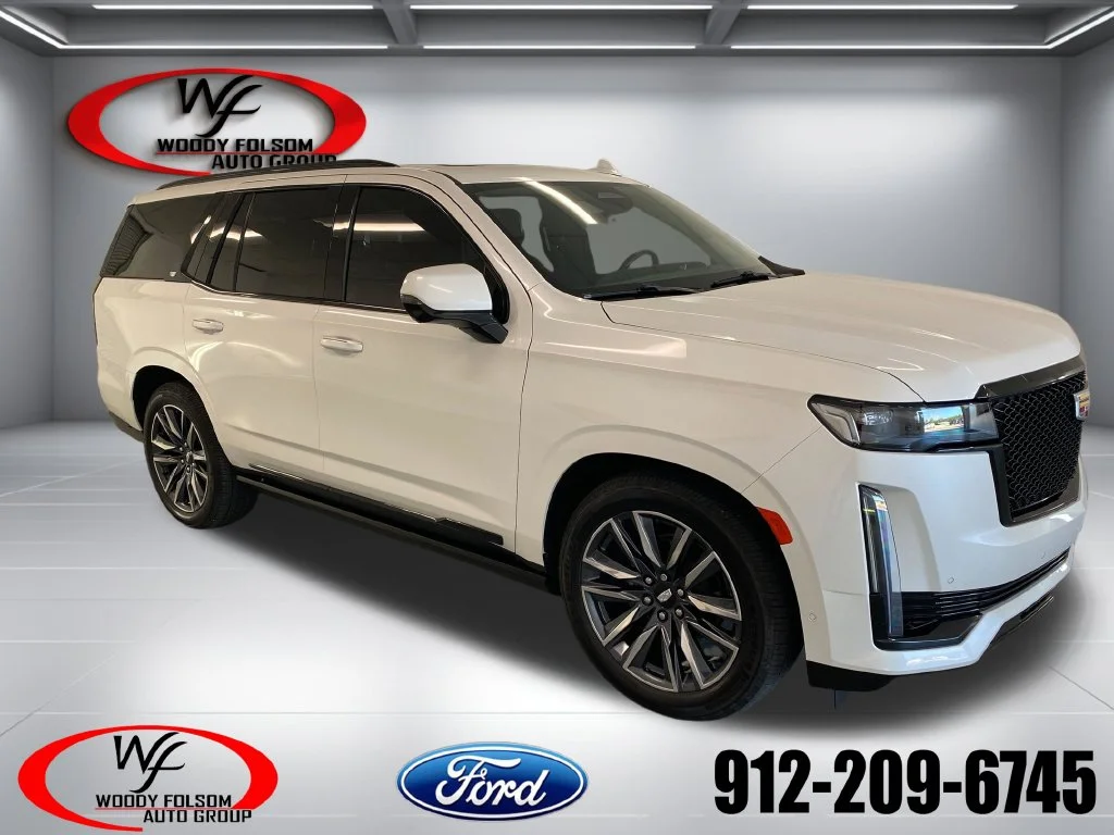 Used 2021 White Cadillac Sport Platinum image 1