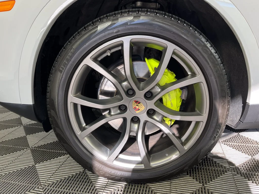 Used 2021 Chalk Porsche Base image 14