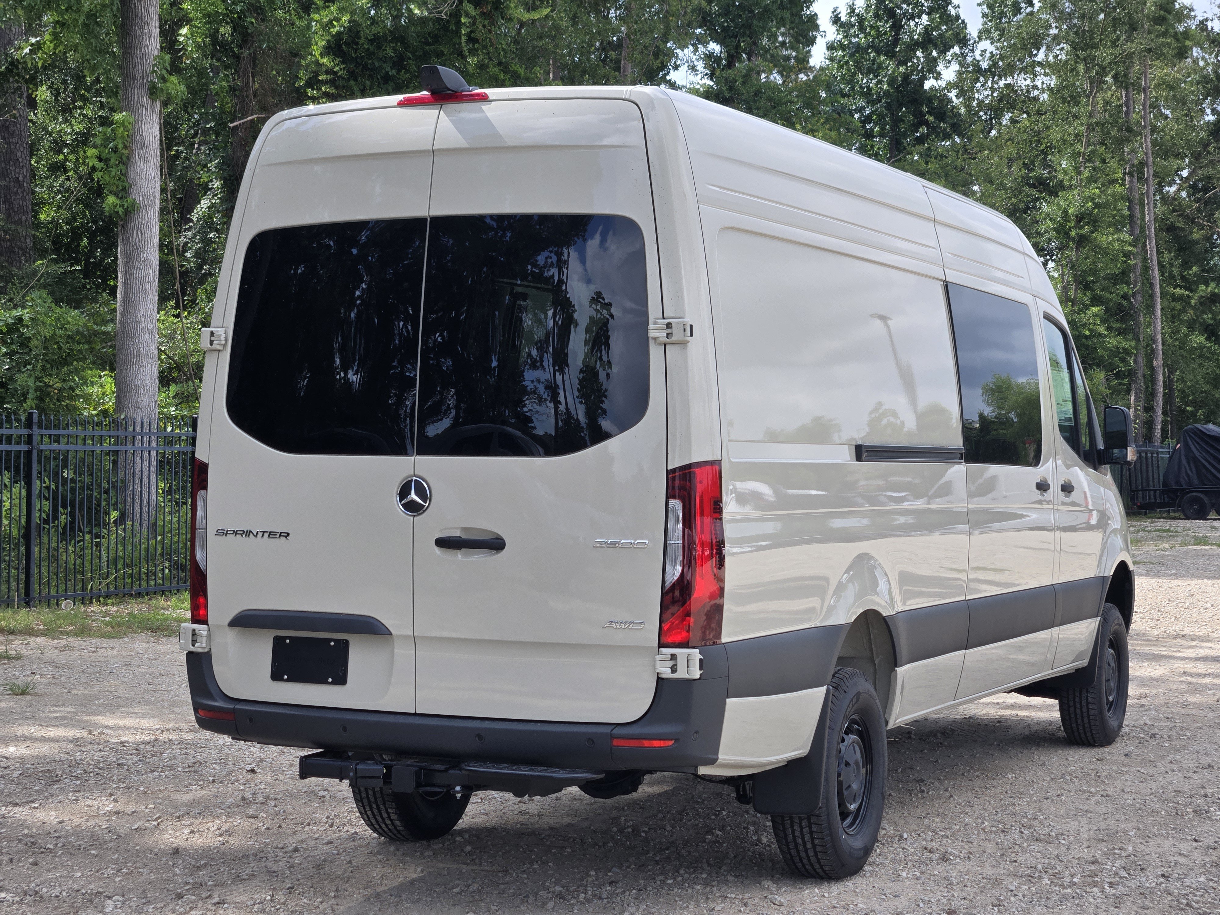 New 2026 Pebble Gray Mercedes-Benz Crew 170 WB image 6