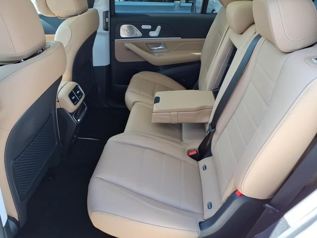 New 2026 White Mercedes-Benz GLS 450 image 17