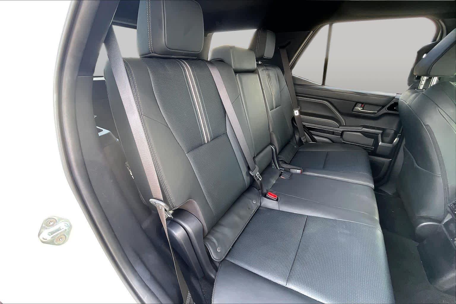 Used 2026 Wind Chill Pearl Toyota Limited image 19