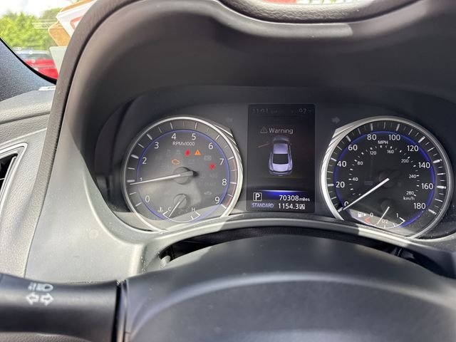 Used 2018 White INFINITI 3.0t LUXE image 15