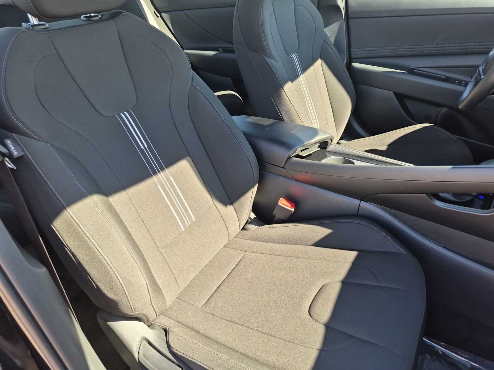 Certified Used 2025 Abyss Black Hyundai SEL Sport image 20