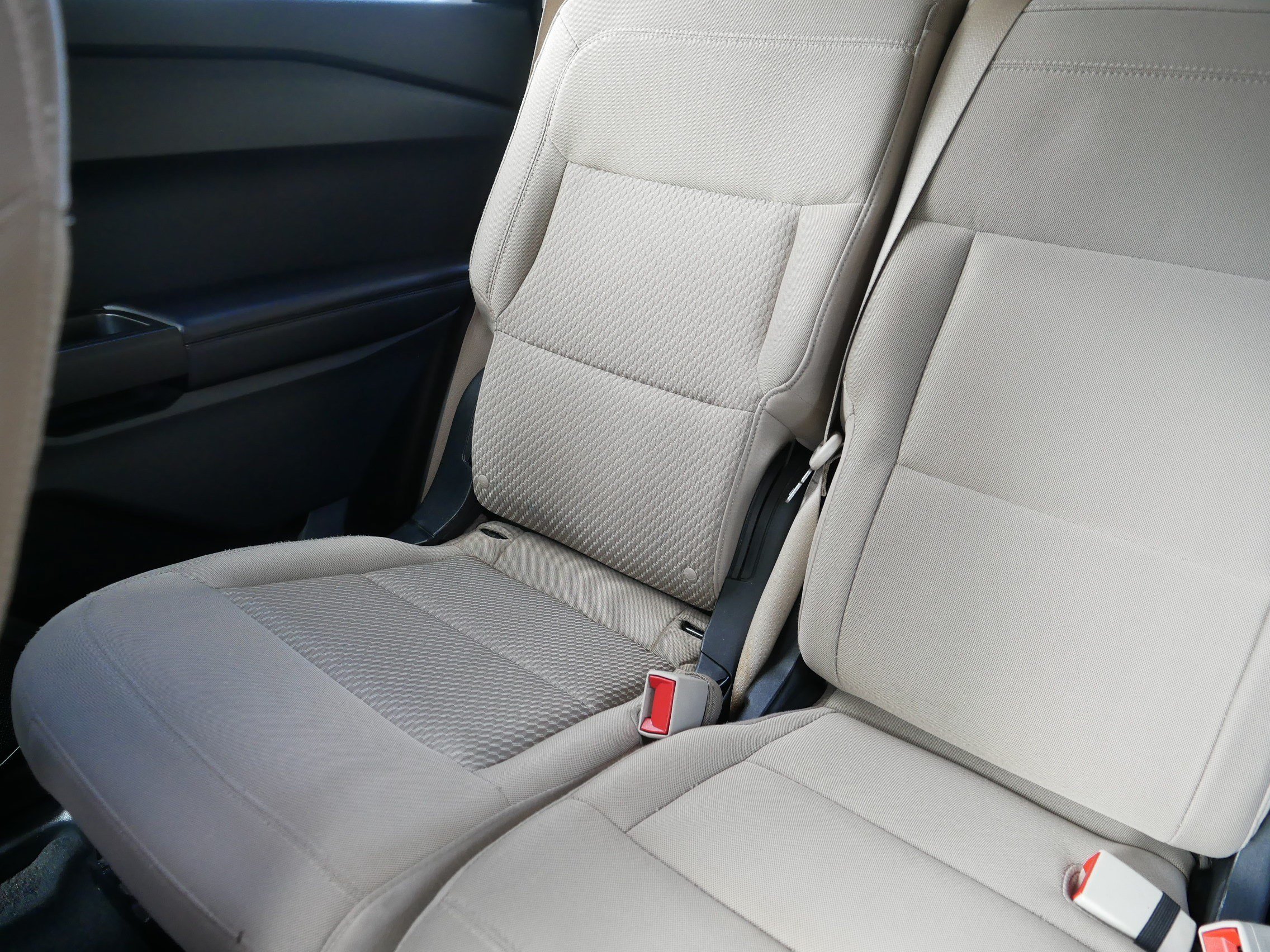 Used 2021 Oxford White Ford Base image 12