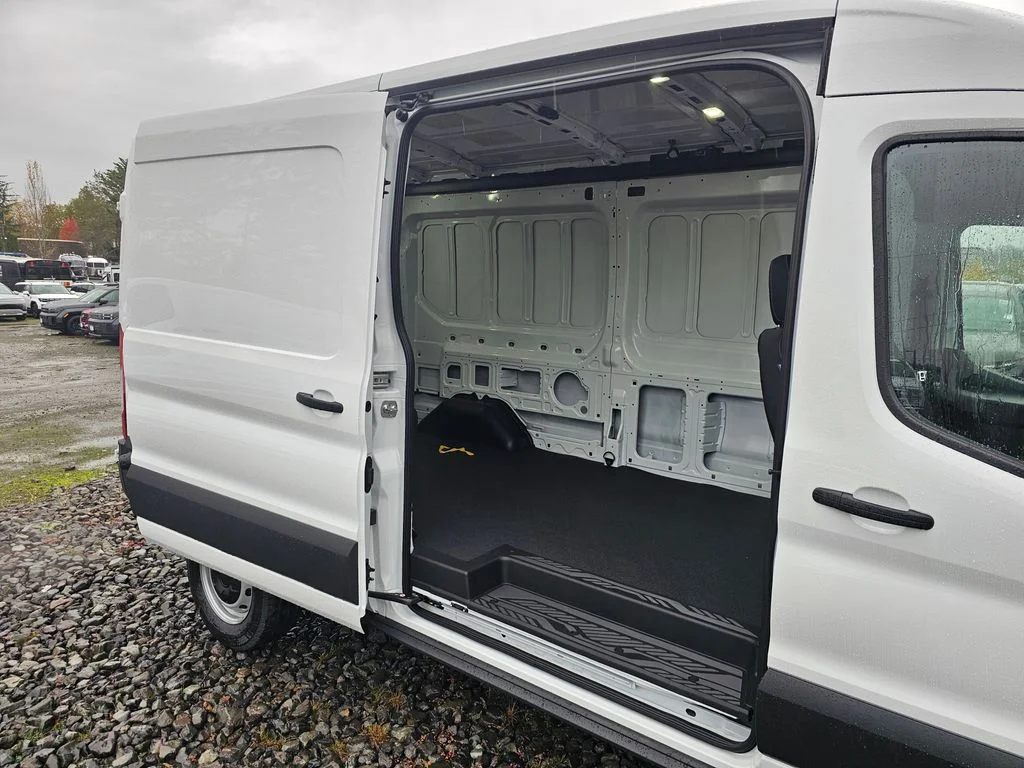New 2026 Oxford White Ford Cargo Van image 12