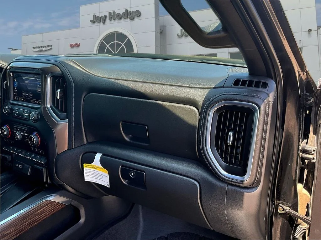 Used 2021 Black Chevrolet High Country image 29