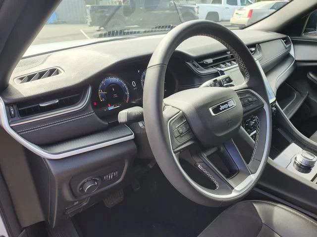 Used 2024 White Jeep Altitude X image 19