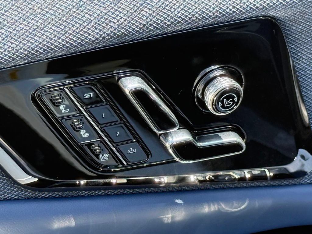 2026 Cadillac OPTIQ Premium Sport - Photo 18