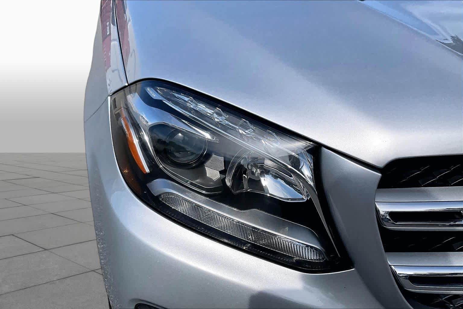 Used 2017 Iridium Silver Metallic Mercedes-Benz GLS 450 image 29