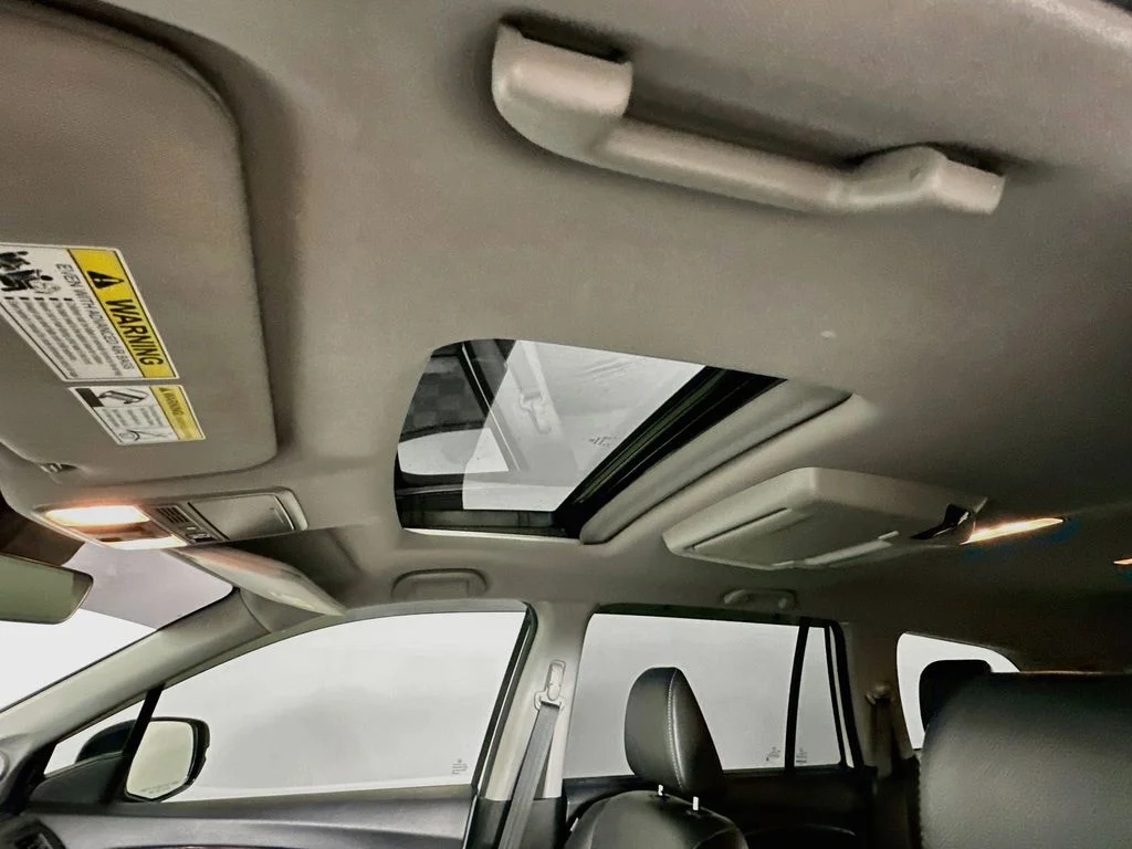 Used 2019  Honda Touring image 23