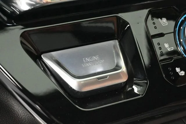 Used 2025 Sterling Metallic GMC Denali Ultimate image 20