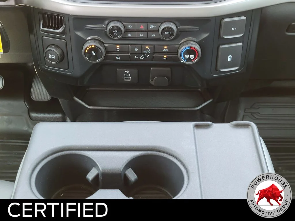 Used 2025 White Ford XL image 22