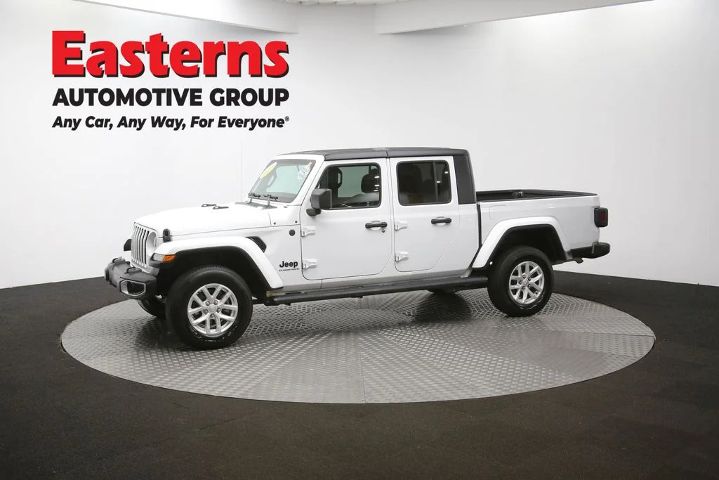 Used 2023 White Jeep Sport image 54