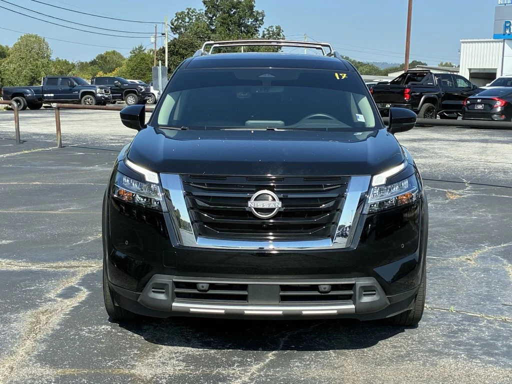 Used 2024 Black Nissan SL image 5