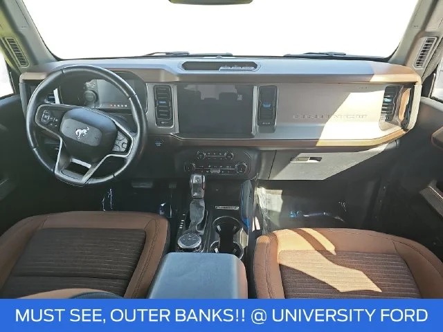 Used 2022 Green Ford Outer Banks image 9