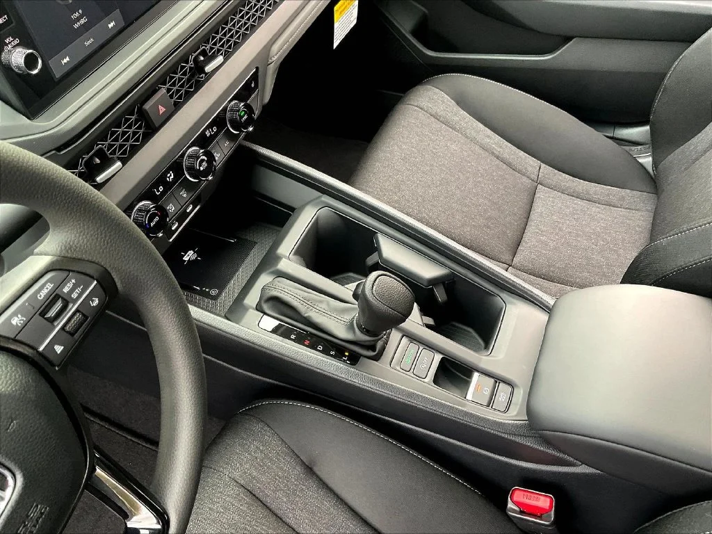 New 2026 Meteorite Gray Metallic Honda SE image 20
