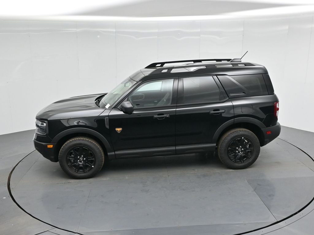 New 2025 Shadow Black Ford Badlands image 47