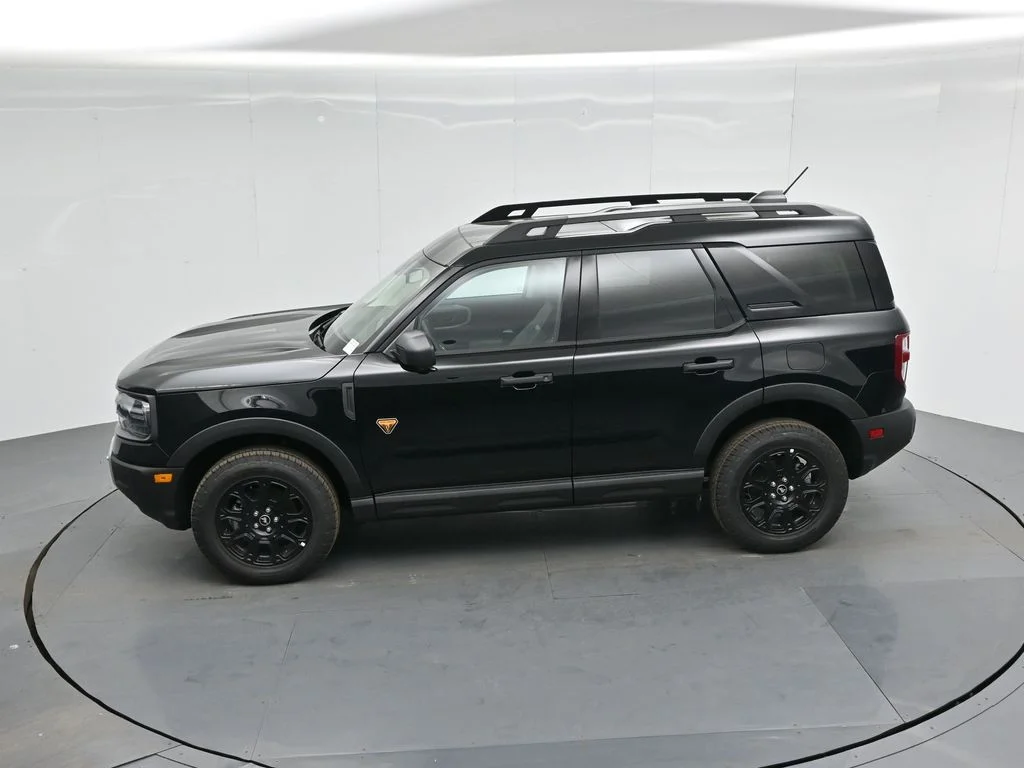 New 2025 Black Ford Badlands image 47