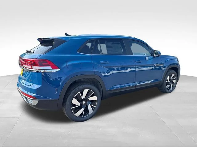 New 2026 Mountain Lake Blue Metallic Volkswagen 2.0T SE w/Technology image 7
