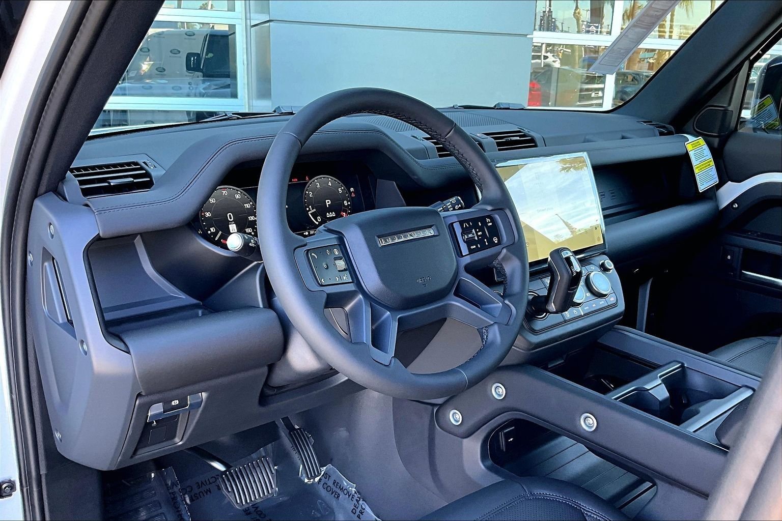 New 2026 Fuji White Land Rover S image 6