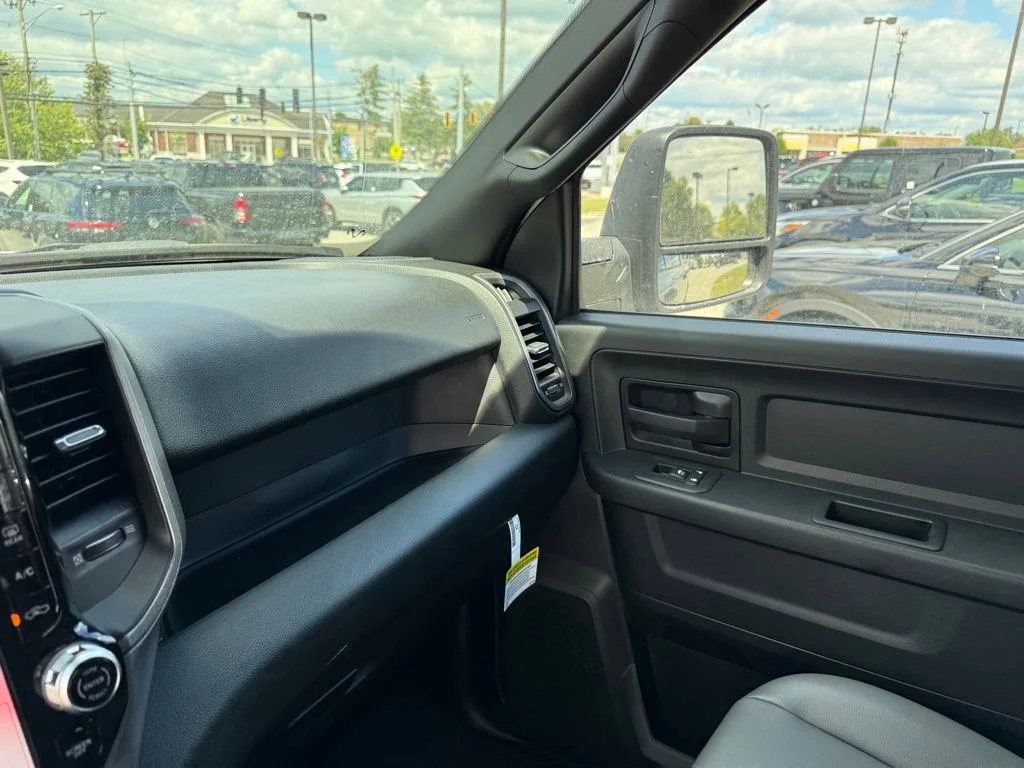 2026 RAM 2500 Tradesman - Photo 23
