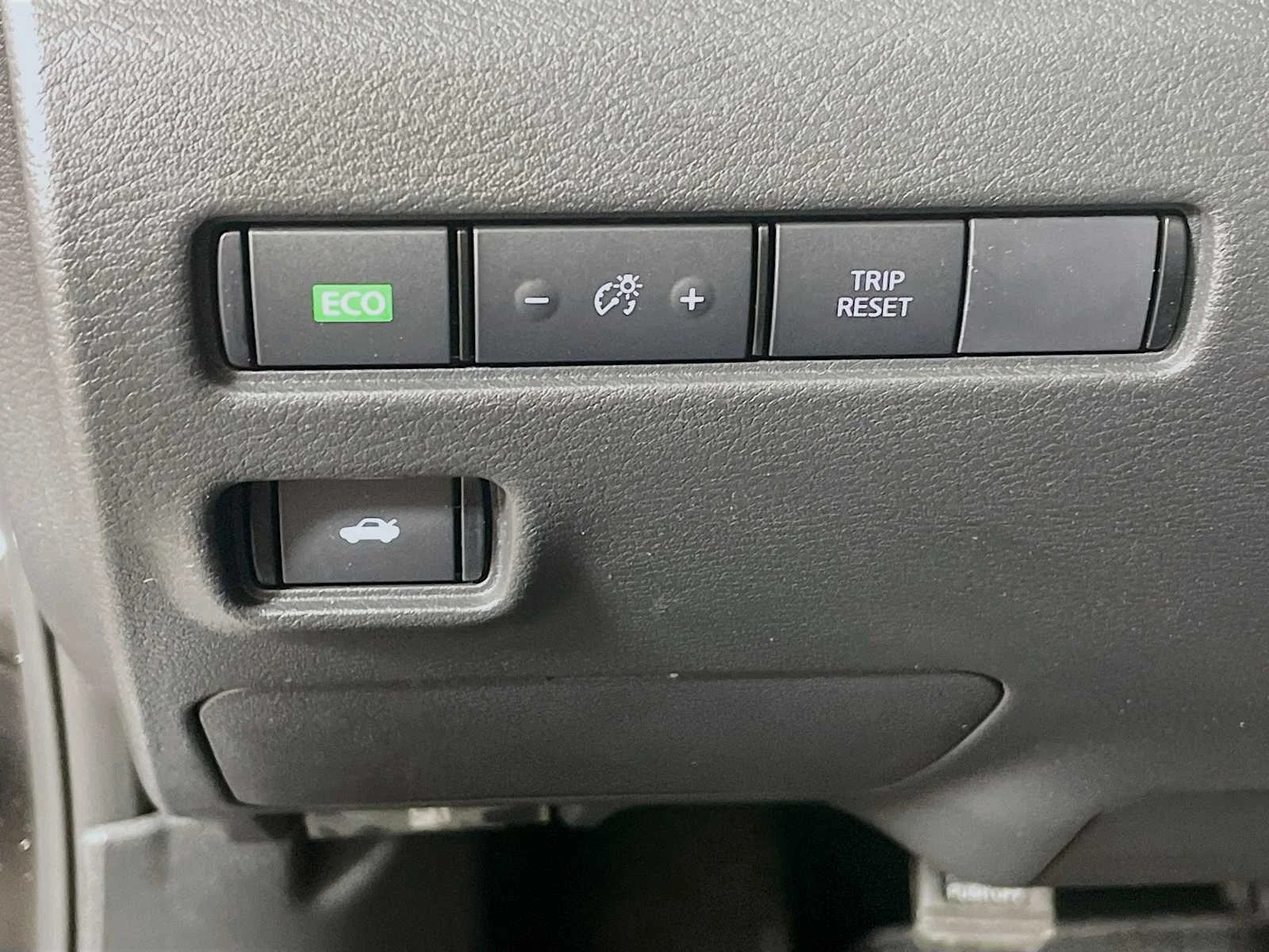 Certified Used 2025 Super Black Nissan SV image 8