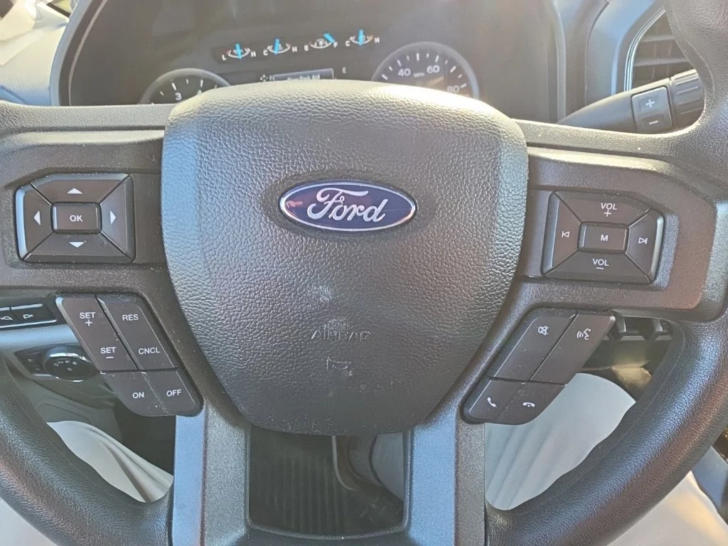 Used 2021 White Ford XLT image 21