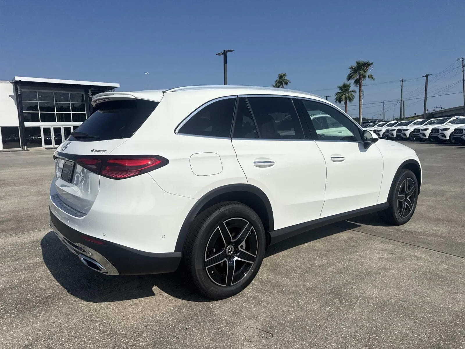New 2026 White Mercedes-Benz GLC 300 image 5