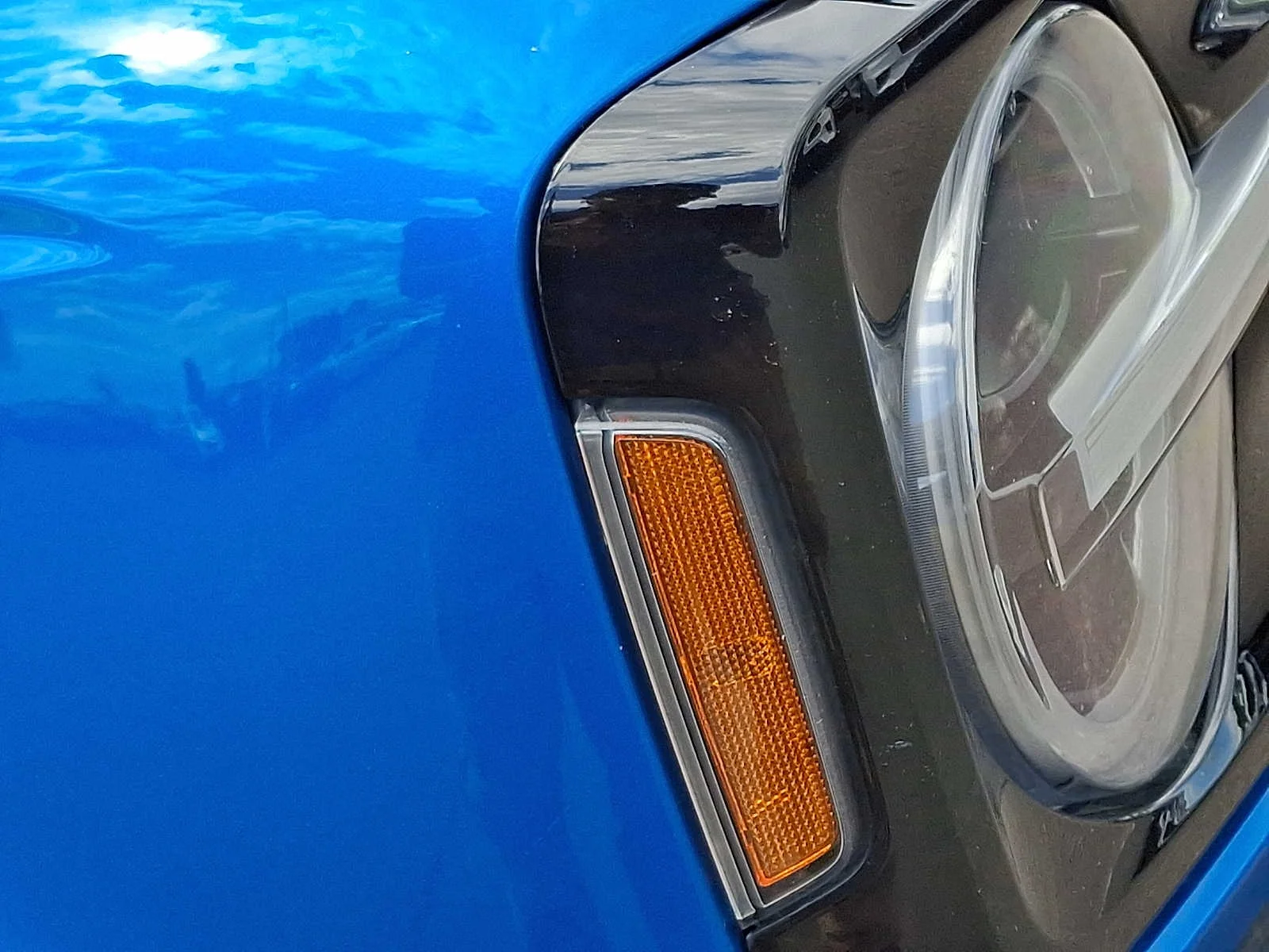 Used 2022 Velocity Blue Metallic Ford Outer Banks image 9