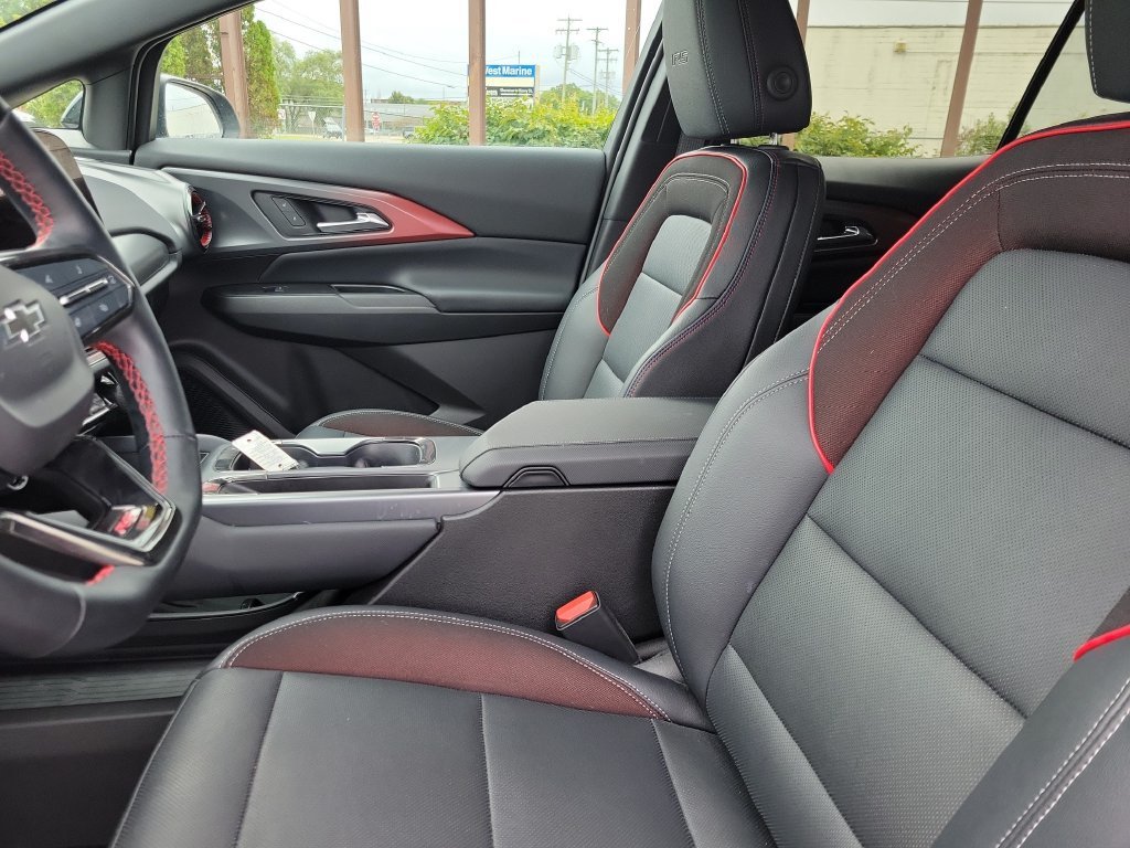 Used 2024 Sterling Gray Metallic Chevrolet 2RS image 20