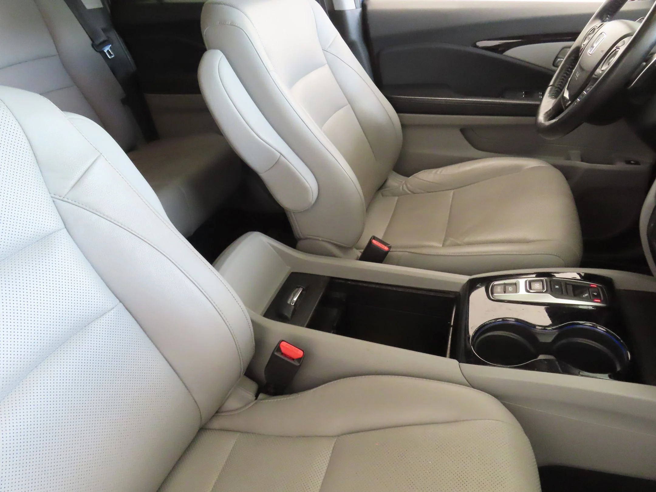 Used 2020 Blue Honda RTL-E image 27