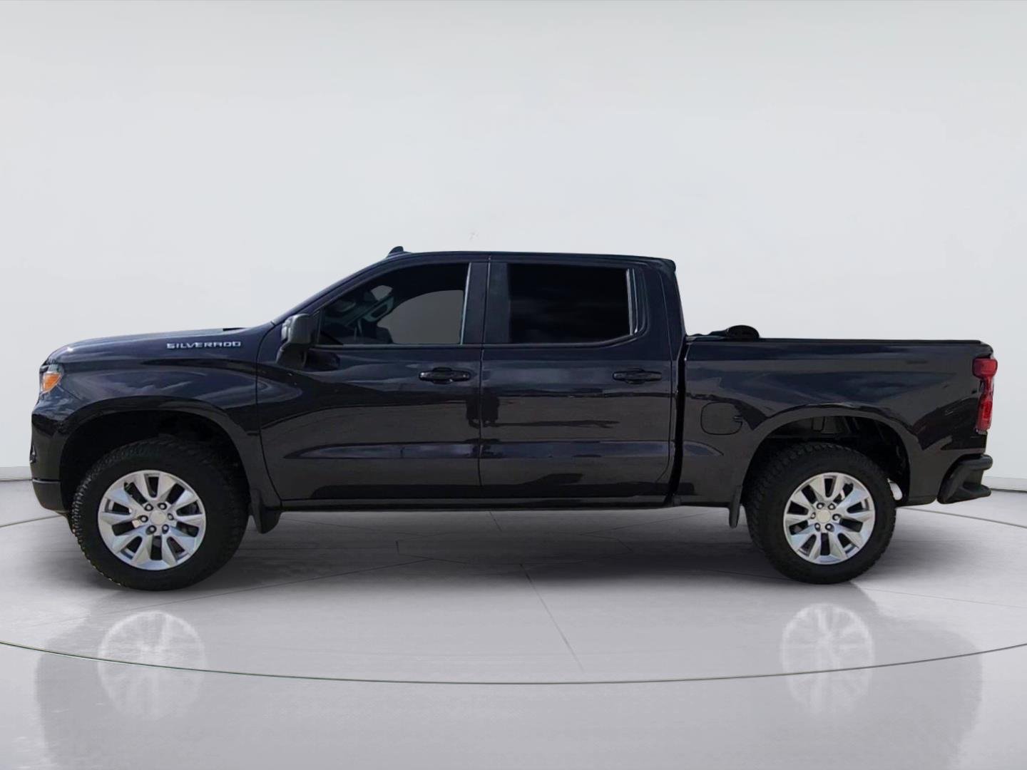 2022 Chevrolet Silverado 1500 photo 5 of 32