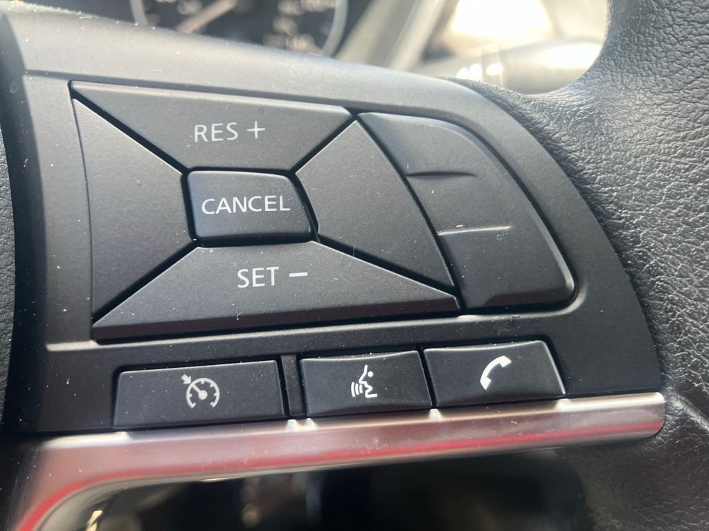 Used 2025 Red Nissan 2.5 SV image 16