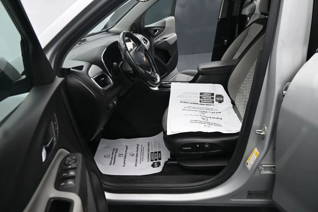 Used 2018 Silver Chevrolet LT image 16