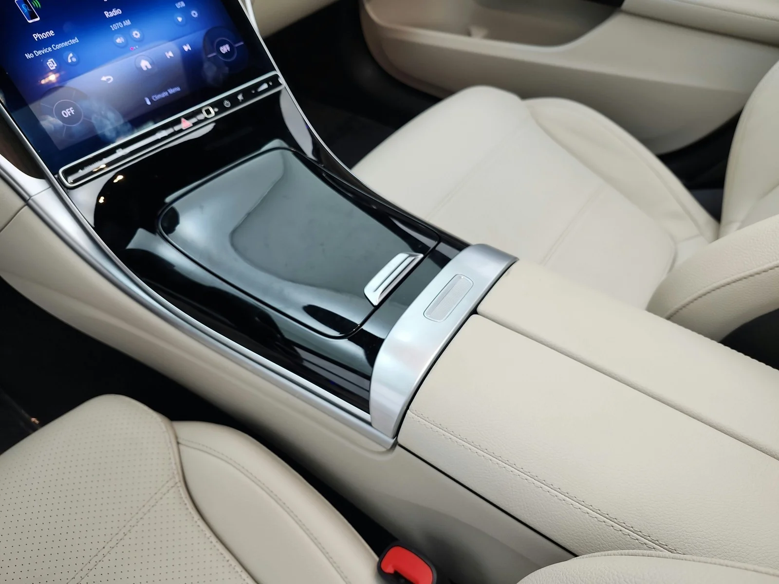 Certified Used 2023 Polar White Mercedes-Benz C 300 Sedan image 11