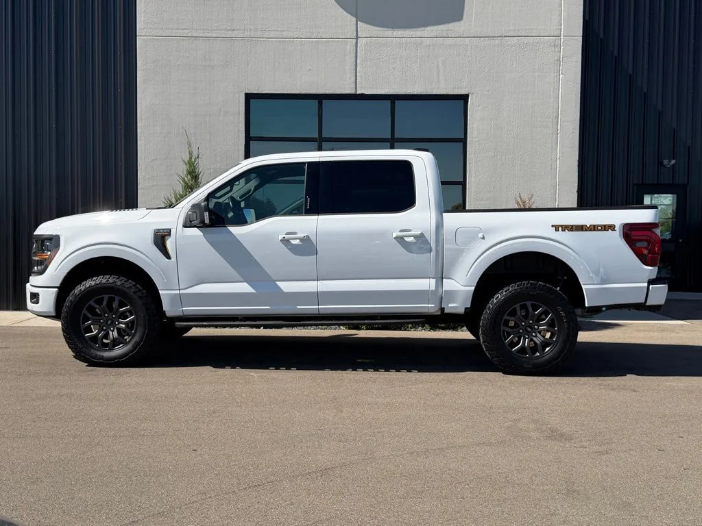 Used 2024 White Ford Tremor image 2