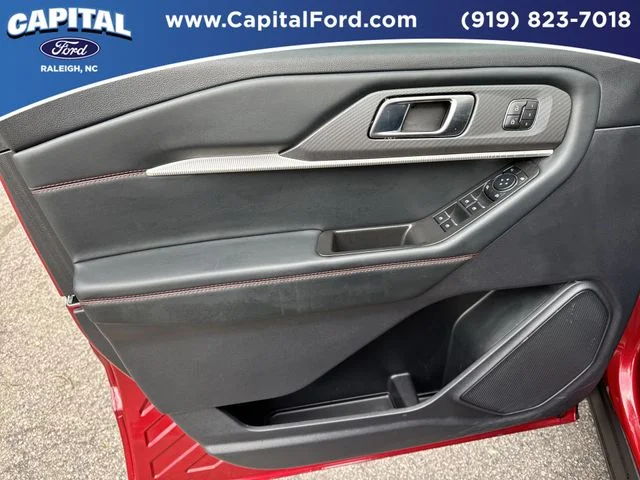 Used 2025 Red Ford ST-Line image 20