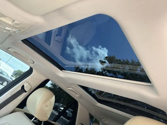Used 2018 White Mercedes-Benz GLE 350 image 31