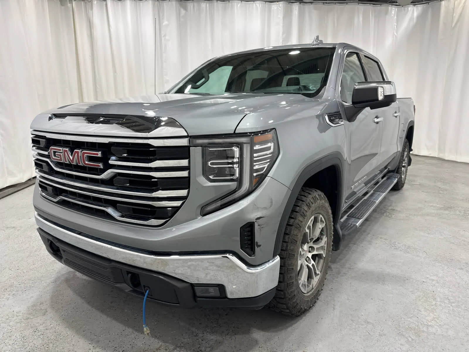 Certified Used 2024 Sterling Metallic GMC SLT image 1