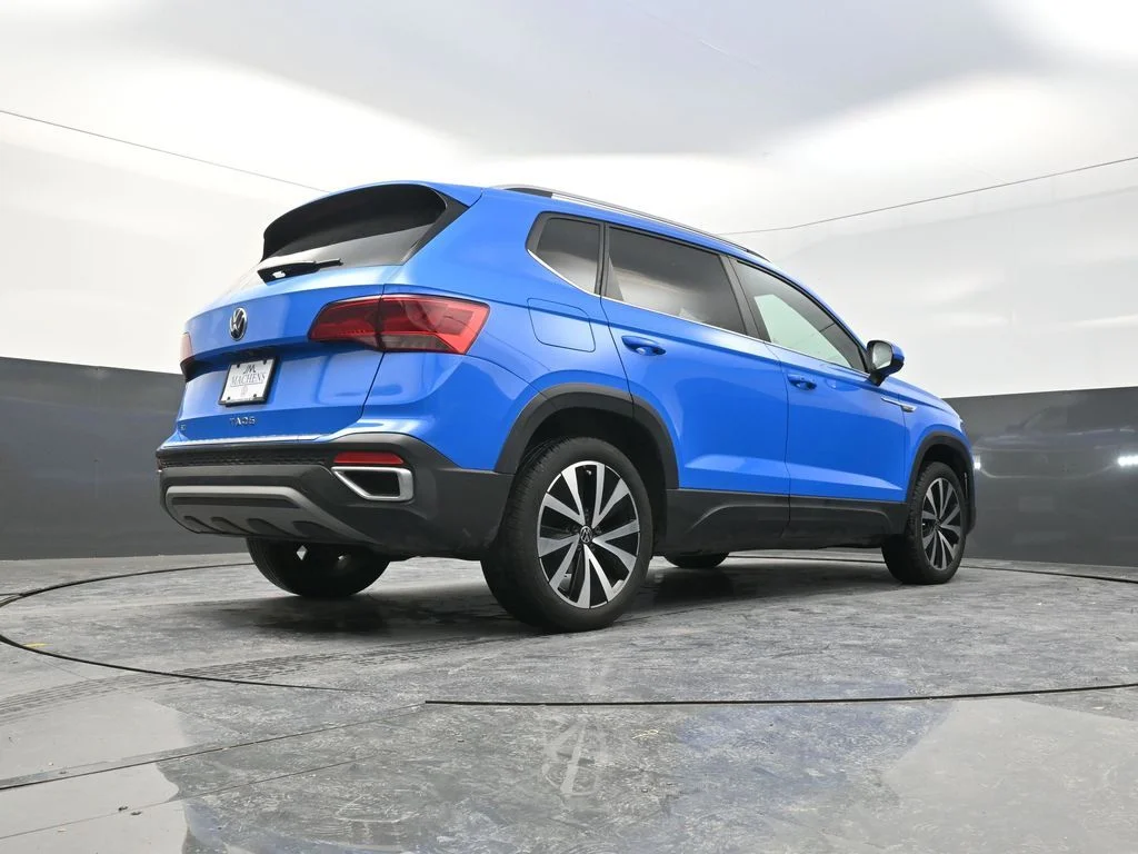 Used 2023 Blue Volkswagen 1.5T SE image 29