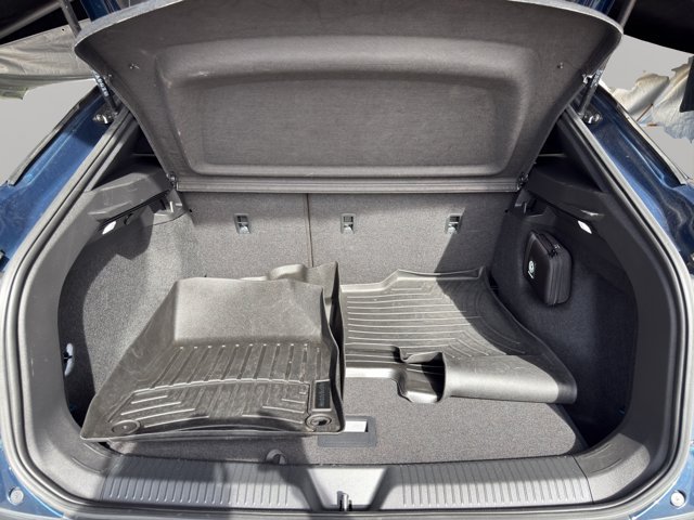 Used 2023 Blue Volkswagen Pro image 16