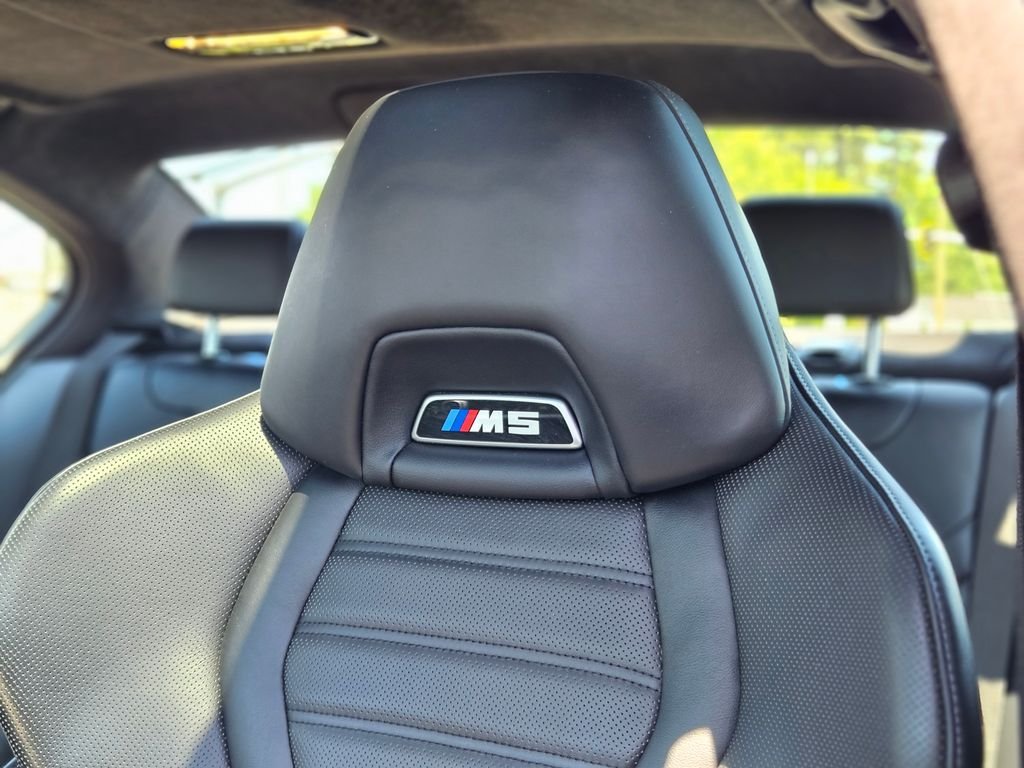 Used 2020 Black Sapphire Metallic BMW Base image 41