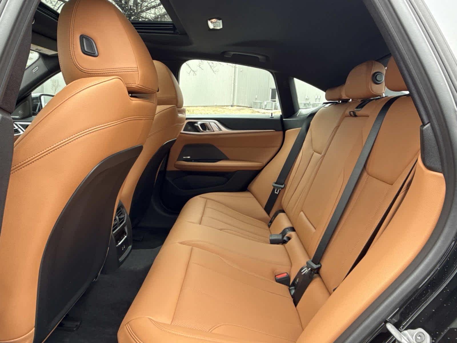 New 2026 Black Sapphire Metallic BMW xDrive40 image 15
